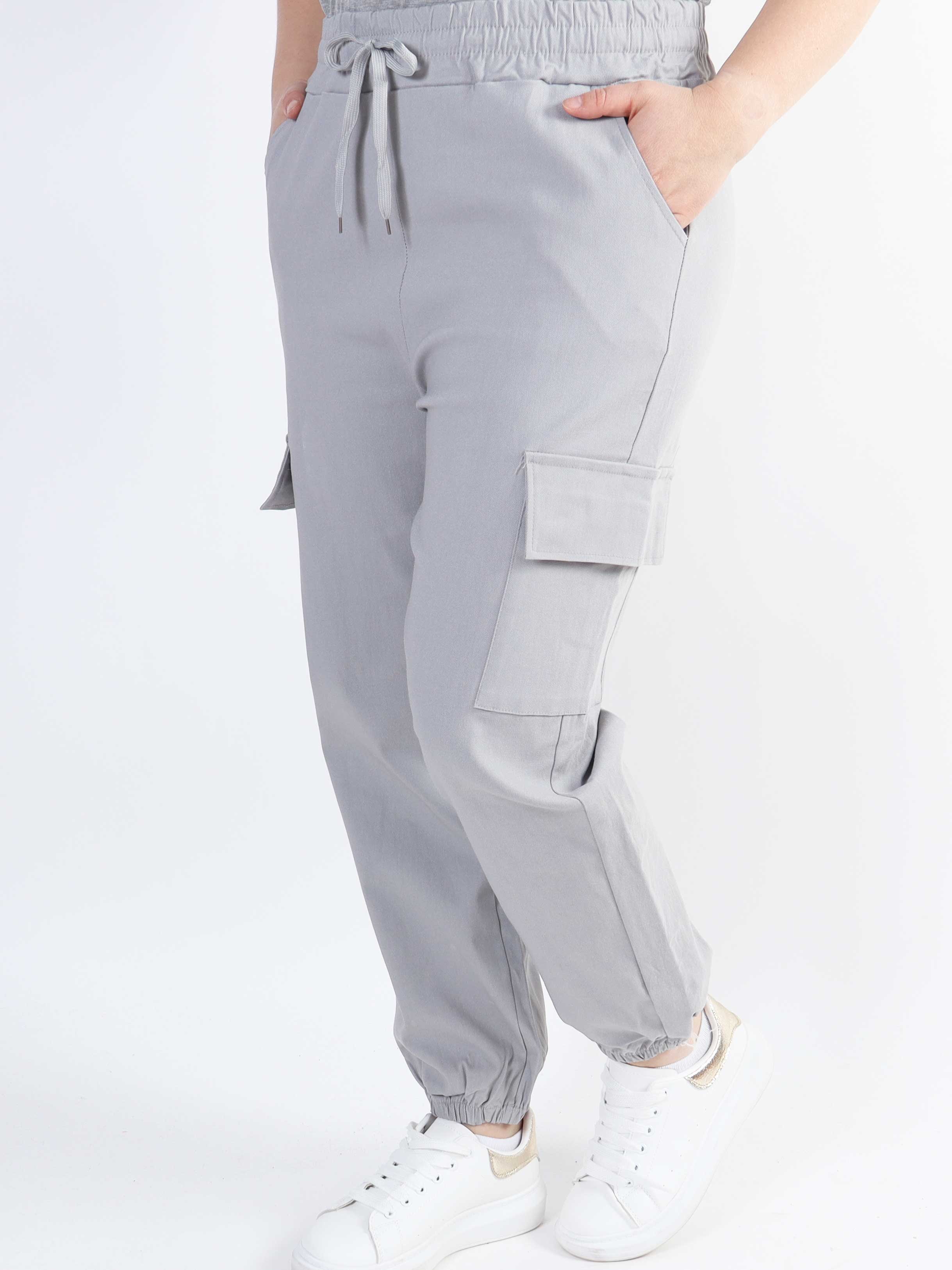 Denise Cargo - Fede bukser med lommer på siderne og elastikkant i livet